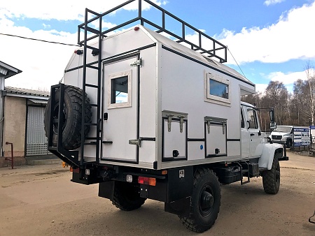 3034L4 Жилой модуль «Передвижная мастерская»